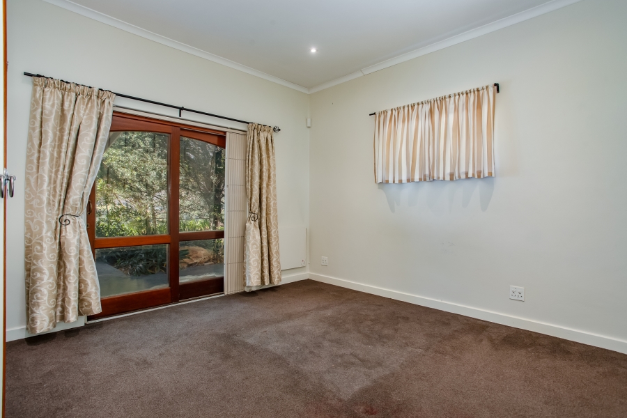 To Let 3 Bedroom Property for Rent in Franschhoek Rural Western Cape